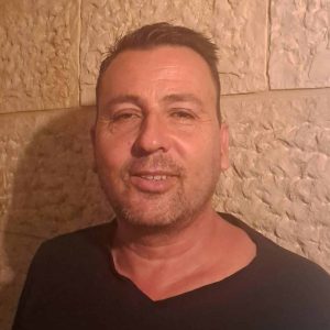 איתן