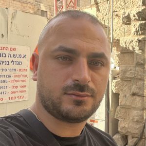 רון
